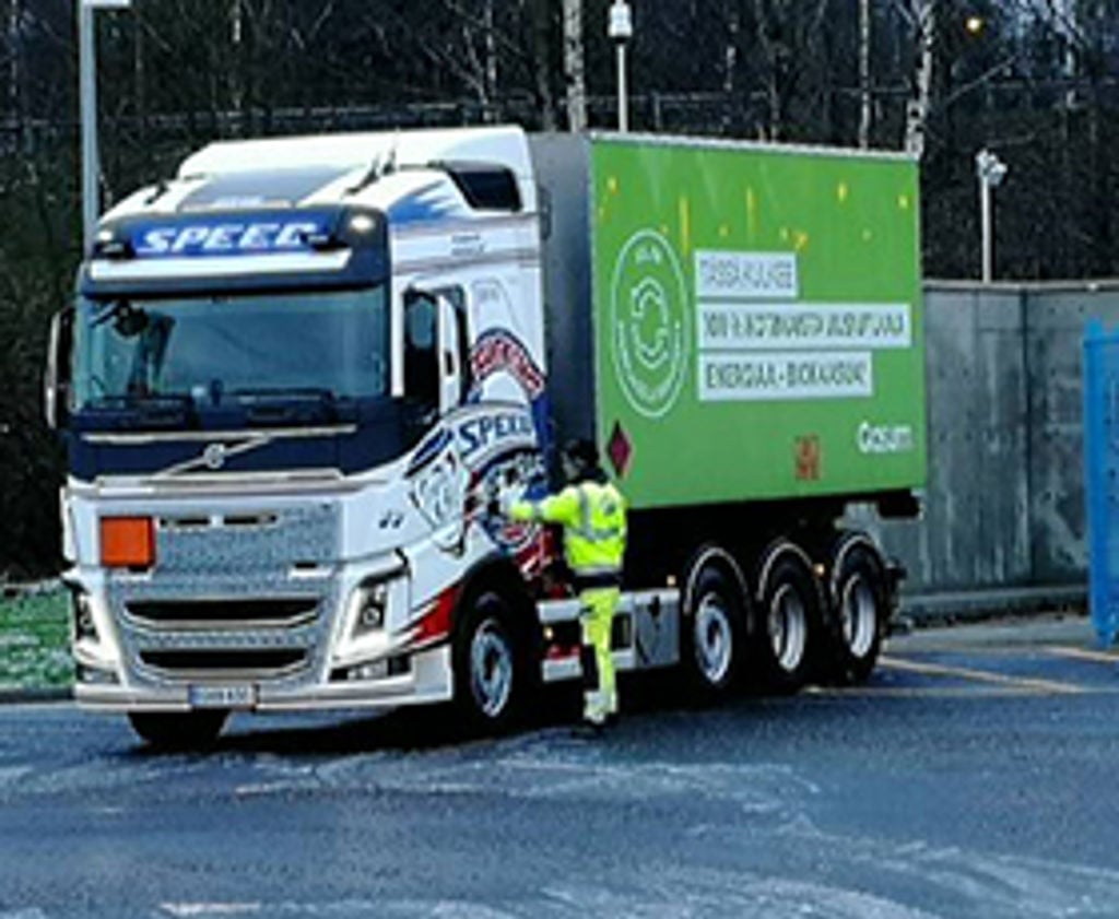 Container delivery.jpg