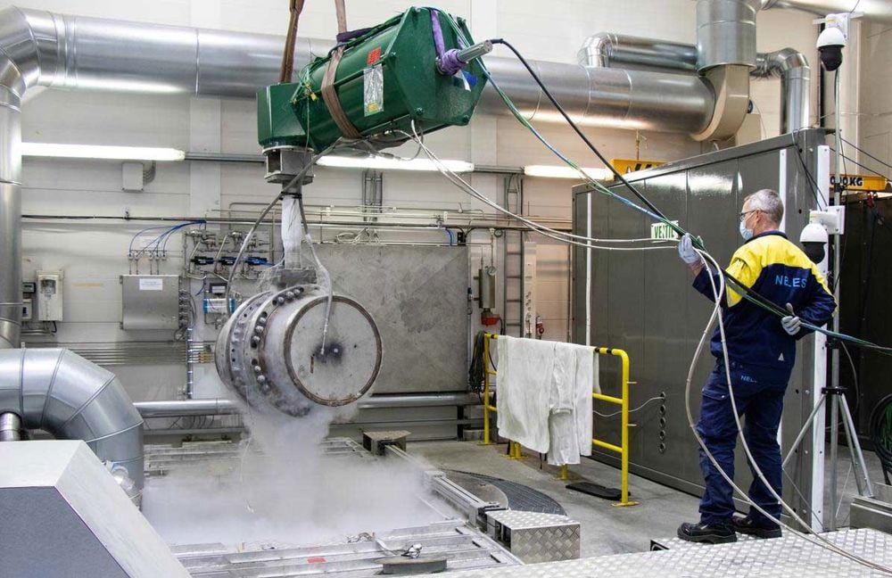 Valve in a cryo test