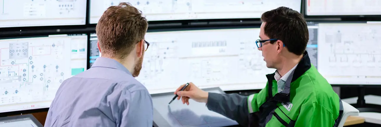 Distributed Control System (DCS) for process industries