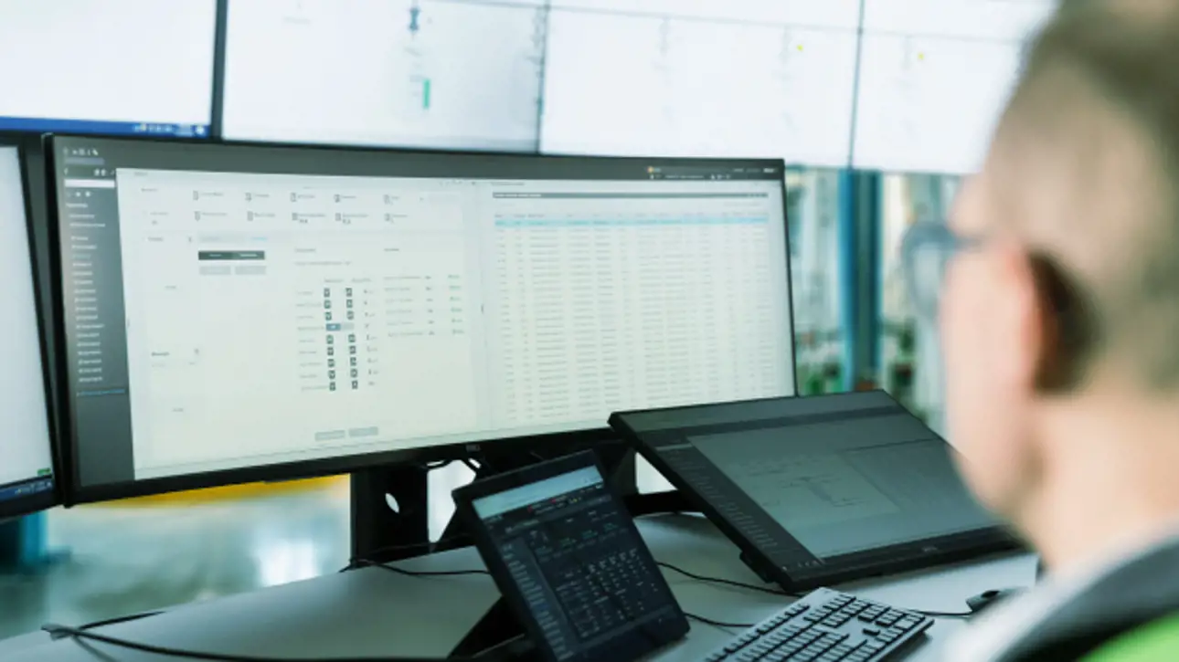 Analyzing data from monitor