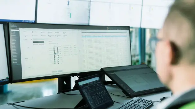 Analyzing data from monitor