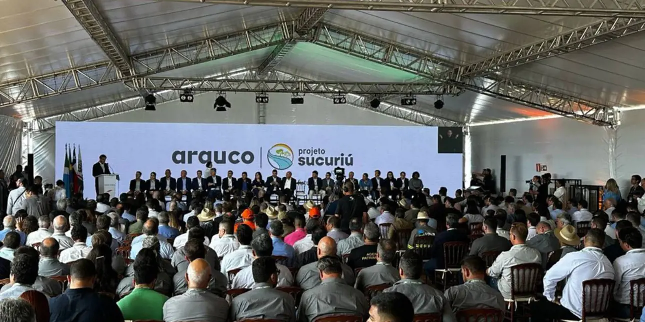 Arauco Sucuriu cornerstone event in Innocencia Brazil