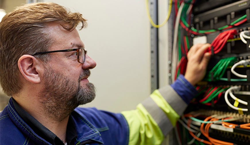 Fingrid-Tahkoluoto-automation-system-570.jpg
