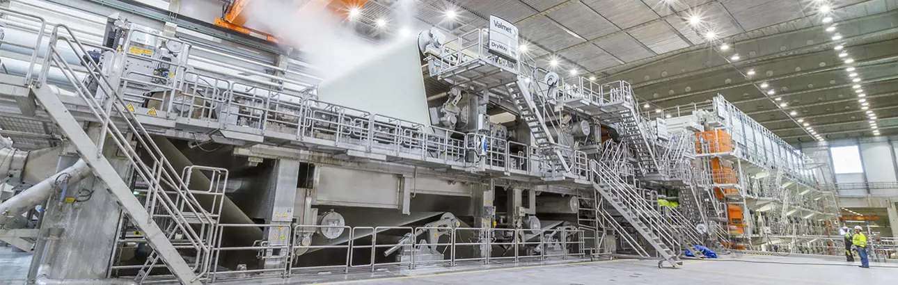 Pulp dryer and wet end at pulp drying and baling line
